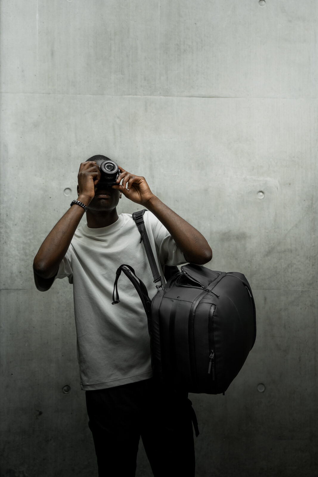 Reika Camera Cube shoulder carry