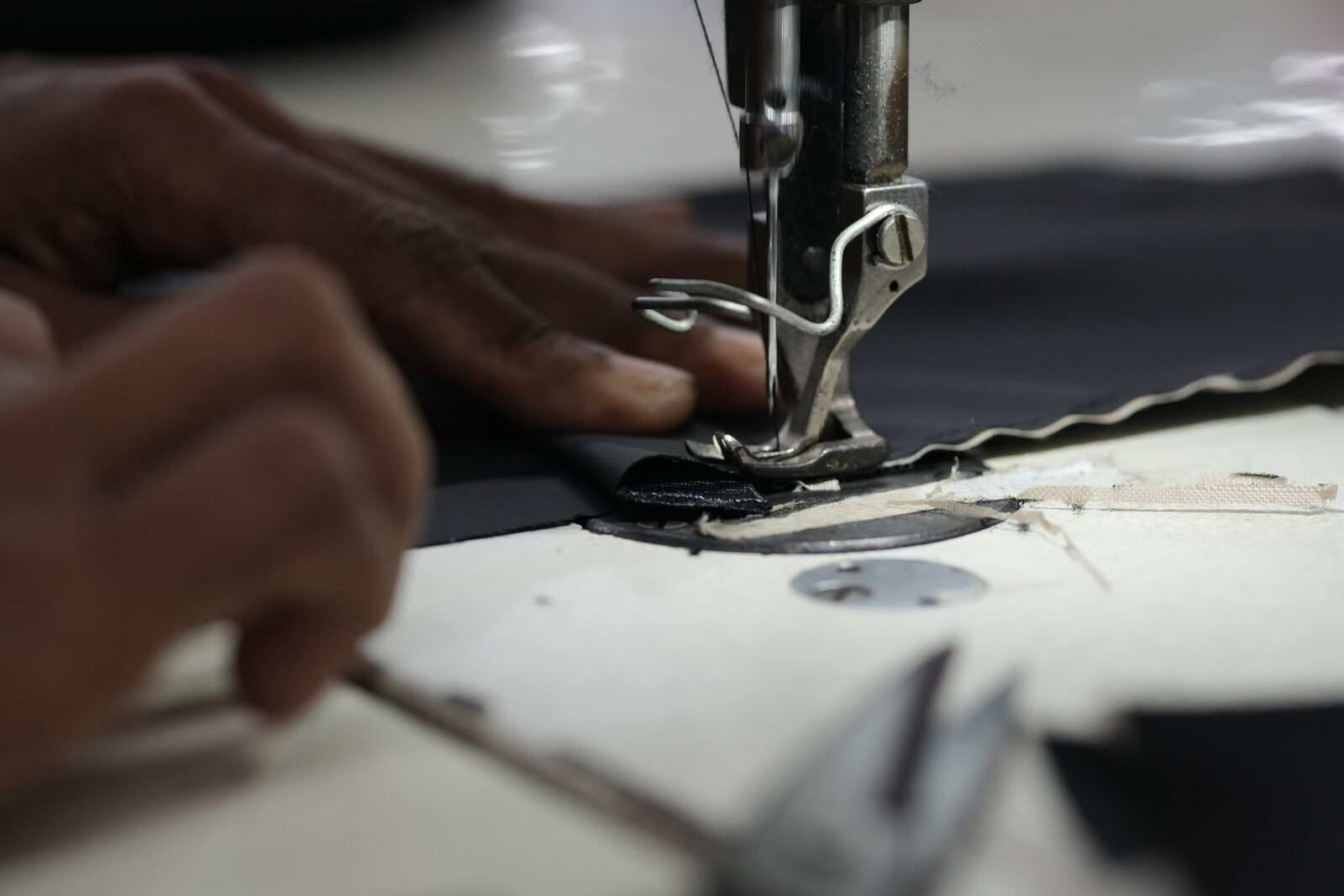 Factory QC inspection, Reika Roll Top