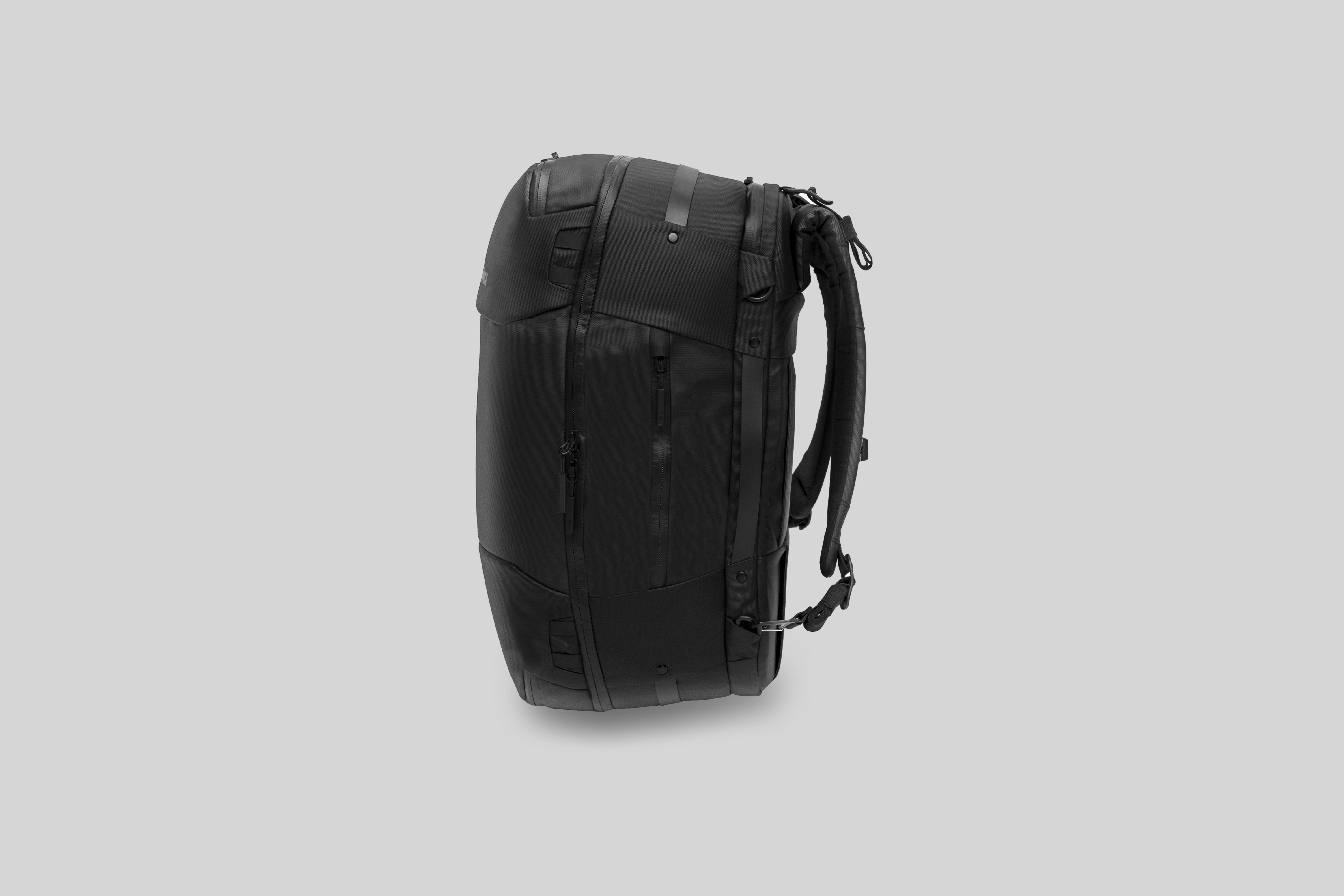 Reika Travel Pack, left side detail